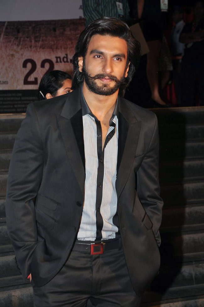 'काइ पो चे' के प्रीमियर पर सितारे | स्टार गिल्ड अवार्ड