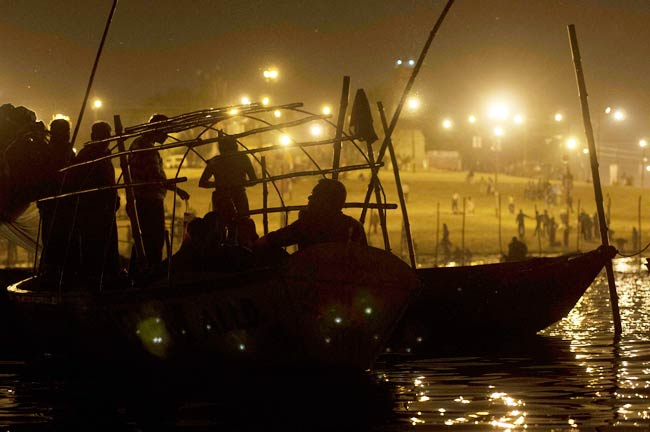 मौनी अमावस्या: कुंभ में सबसे बड़े स्‍नान की तैयारी