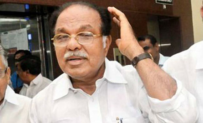 12 फरवरी 2013: तस्‍वीरों में दिनभर की अहम खबरें