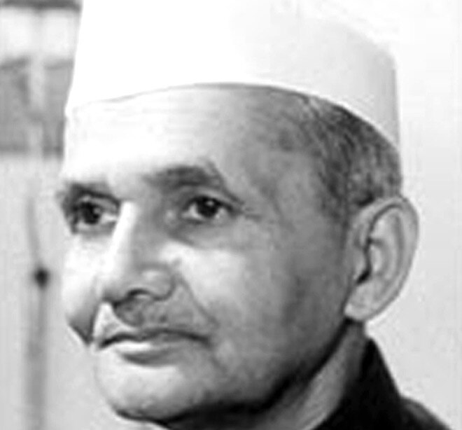 अब तक के रेल मंत्रियों पर एक नजर