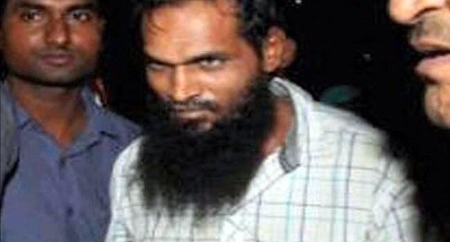 23 फरवरी 2013: तस्‍वीरों में दिनभर की अहम खबरें