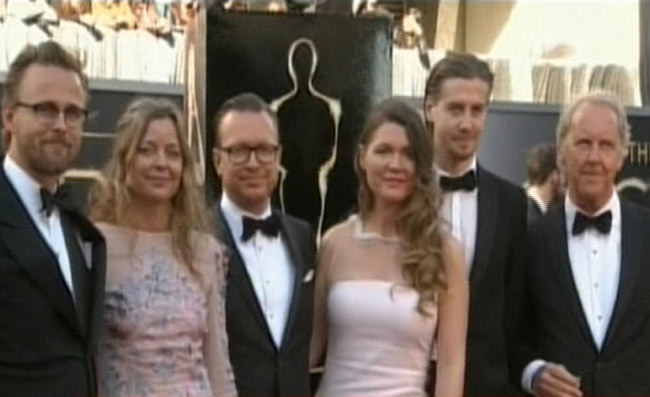 25 फरवरी 2013: तस्‍वीरों में दिनभर की अहम खबरें