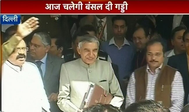 तस्वीरों में देखें रेल बजट 2013-14