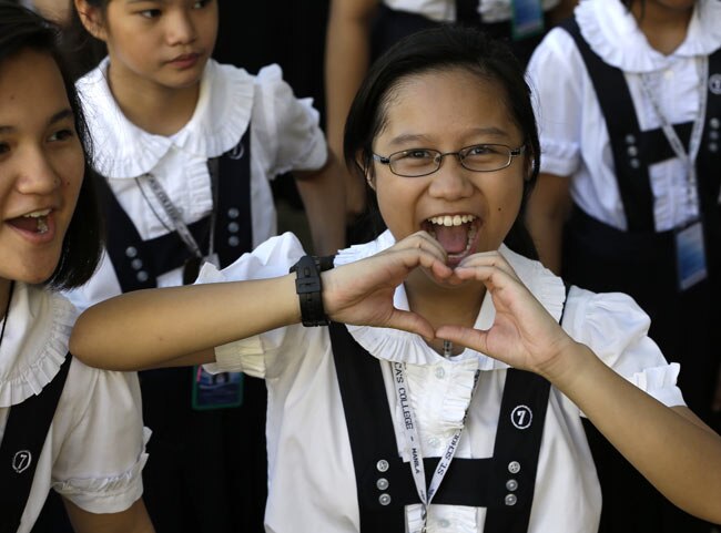 वन बिलियन राइजिंग कैंपेन से जुड़ी दुनिया