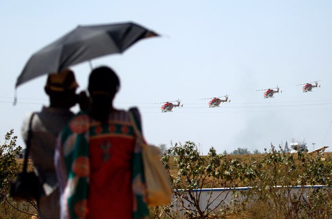 पांच दिवसीय एयरो इंडिया 2013 शुरू