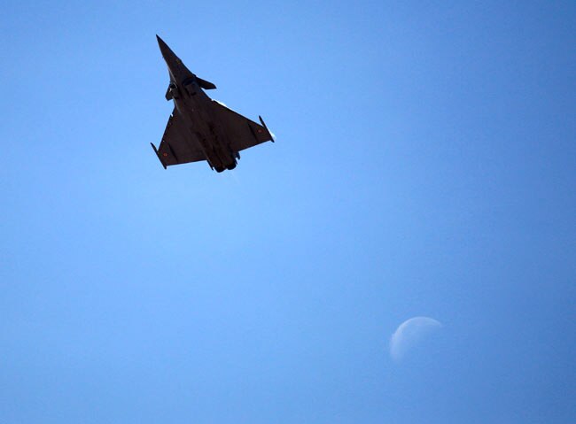 पांच दिवसीय एयरो इंडिया 2013 शुरू