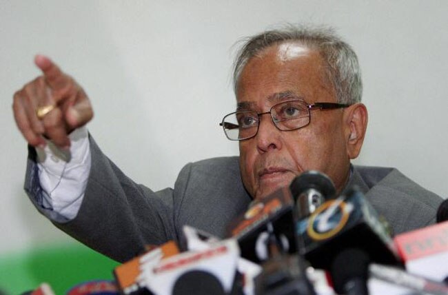 13 फरवरी 2013: तस्वीरों में दिनभर की बड़ी खबरें