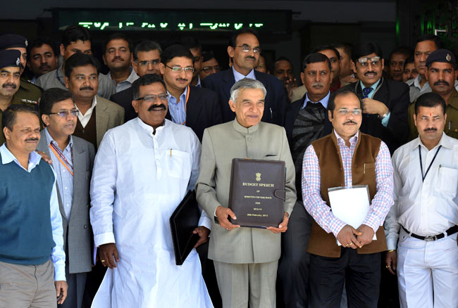 बंसल का बजट: कुछ खोया, कुछ पाया