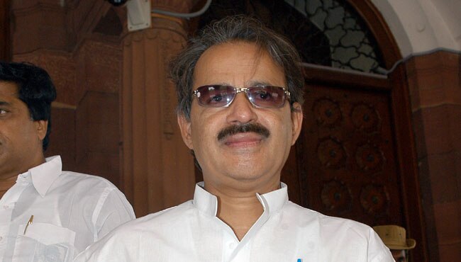 23 फरवरी 2013: तस्‍वीरों में दिनभर की अहम खबरें