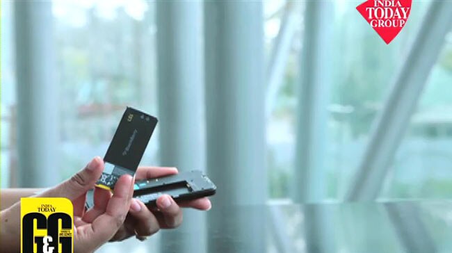 ब्‍लैकबेरी ने लॉन्‍च किया Z10 स्‍मार्टफोन | वी‍डियो