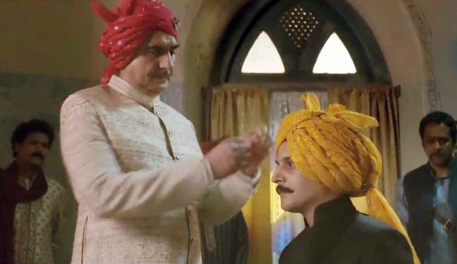 'साहब, बीवी और गैंगस्टर रिटर्न्स' का फर्स्ट लुक  | हॉट माही गिल