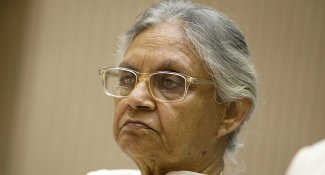 13 फरवरी 2013: तस्वीरों में दिनभर की बड़ी खबरें