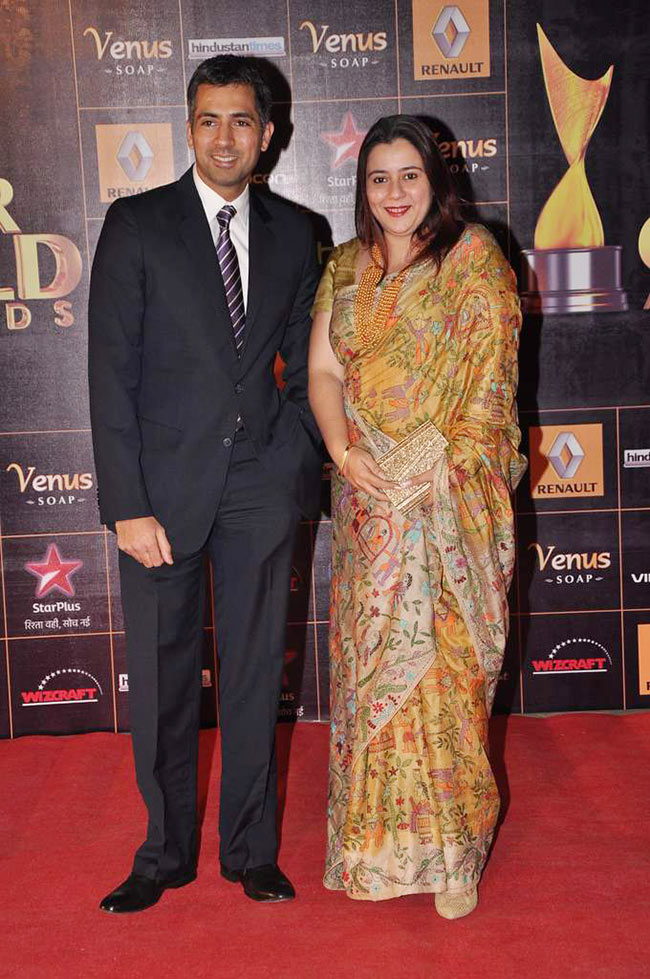 स्टार गिल्ड अवार्ड्स: रेड कार्पेट पर चमके सितारे | साहब, बीवी और...