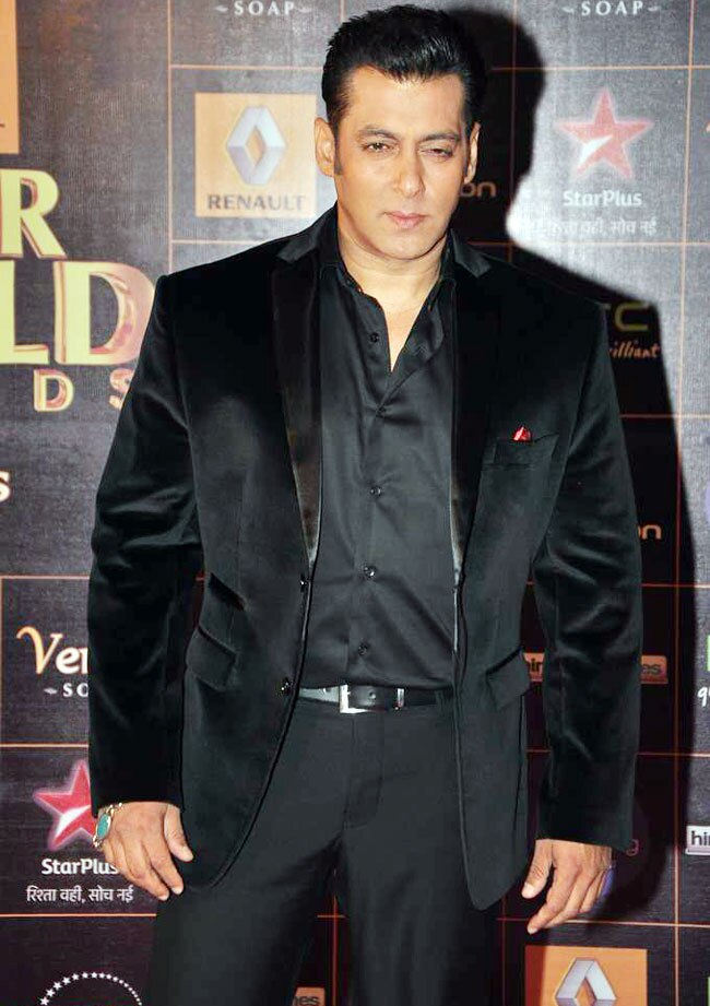 स्टार गिल्ड अवार्ड्स: रेड कार्पेट पर चमके सितारे | साहब, बीवी और...