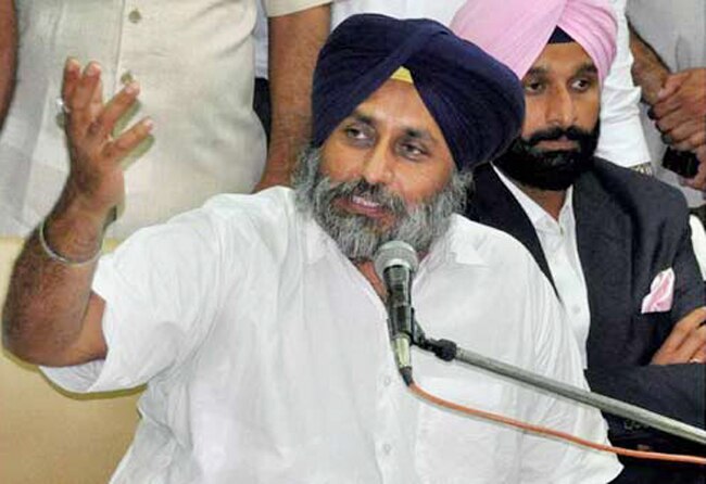 PM पद के लिए नरेंद्र मोदी की दावेदारी में कितना दम?