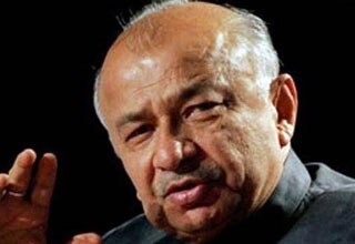 22 फरवरी 2013: तस्‍वीरों में दिनभर की अहम खबरें