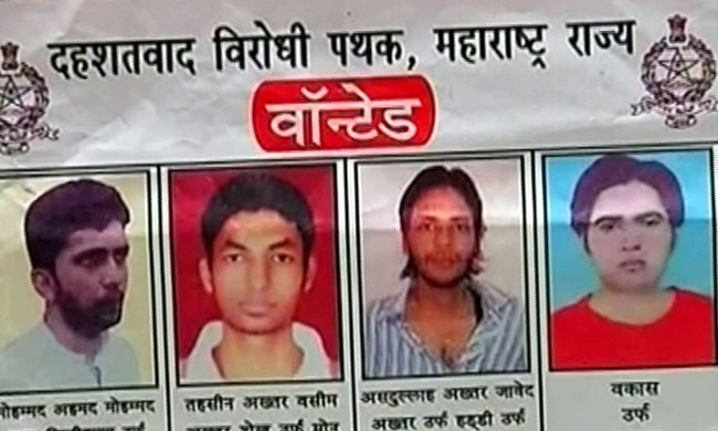 11 फरवरी 2013: तस्‍वीरों में दिनभर की अहम खबरें