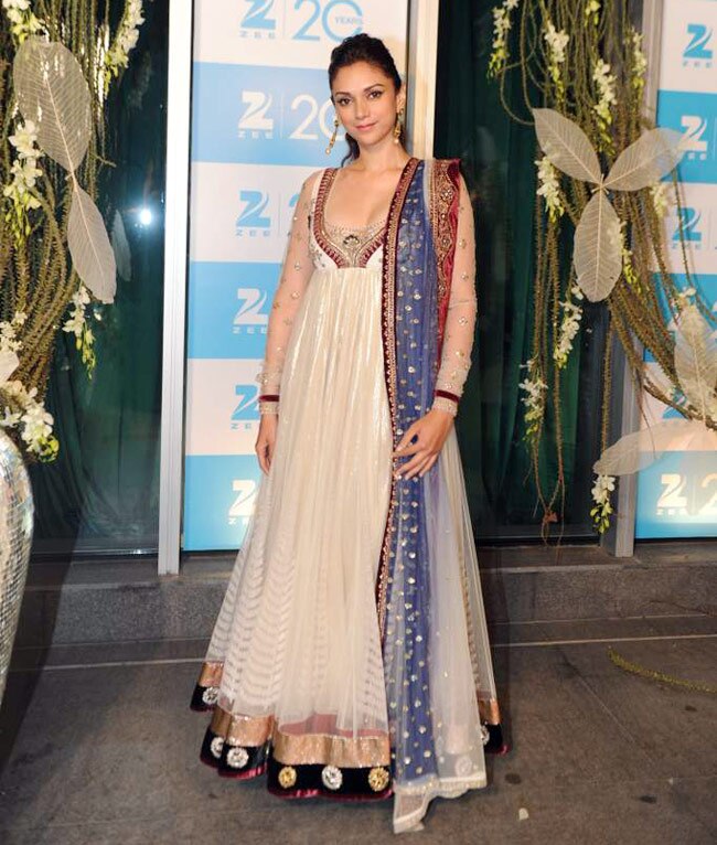 'जी' के 20वीं सालगिरह पर उमड़े सितारे | बॉलीवुड 2013