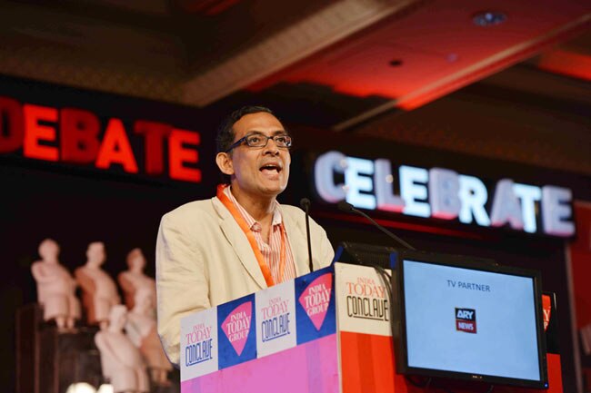 हमेशा नियमों से बंधे रहकर नहीं सुधर सकती अर्थव्‍यवस्‍था