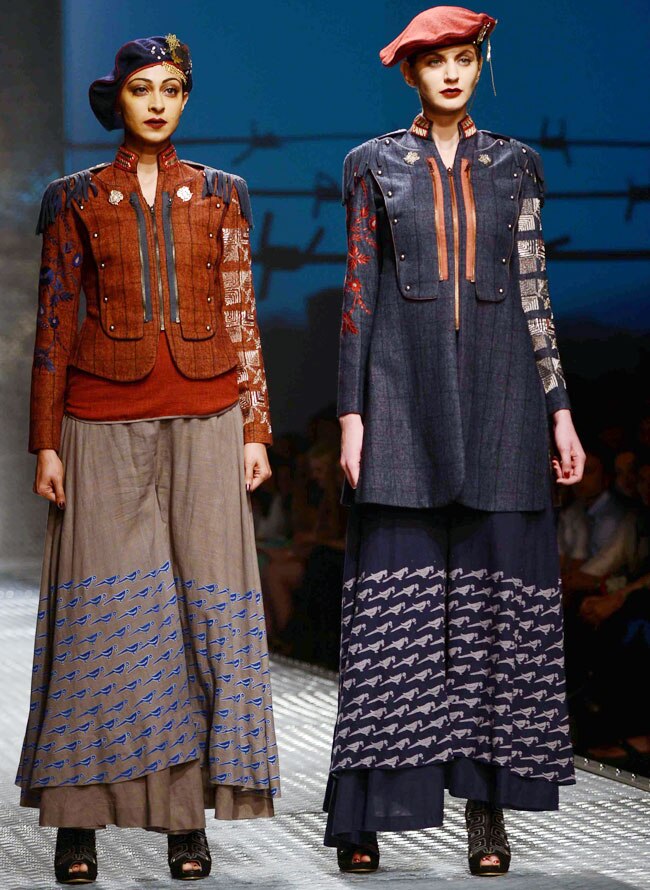 वि‍ल्‍स इंडि‍या फैशन वीक: दूसरे दिन के जलवे...