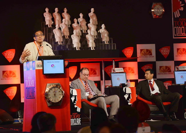 हमेशा नियमों से बंधे रहकर नहीं सुधर सकती अर्थव्‍यवस्‍था