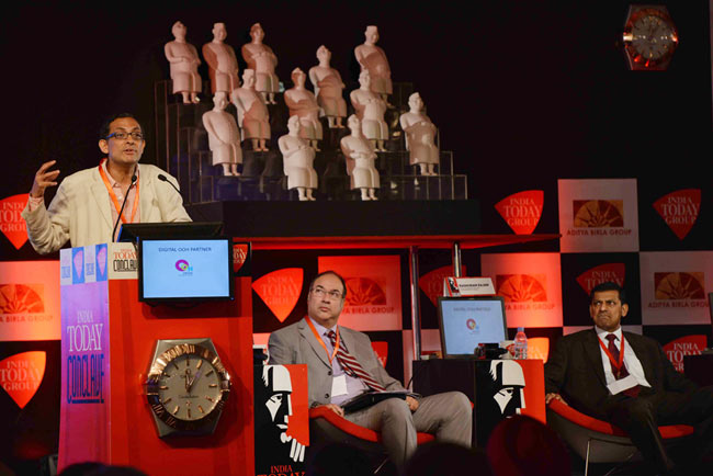 हमेशा नियमों से बंधे रहकर नहीं सुधर सकती अर्थव्‍यवस्‍था