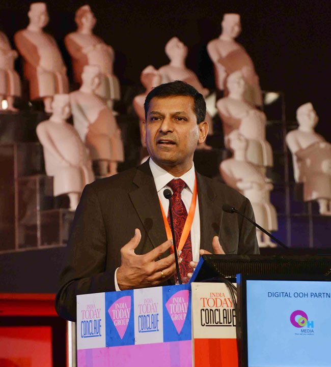 हमेशा नियमों से बंधे रहकर नहीं सुधर सकती अर्थव्‍यवस्‍था