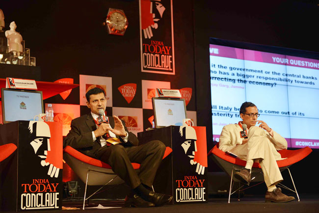 हमेशा नियमों से बंधे रहकर नहीं सुधर सकती अर्थव्‍यवस्‍था