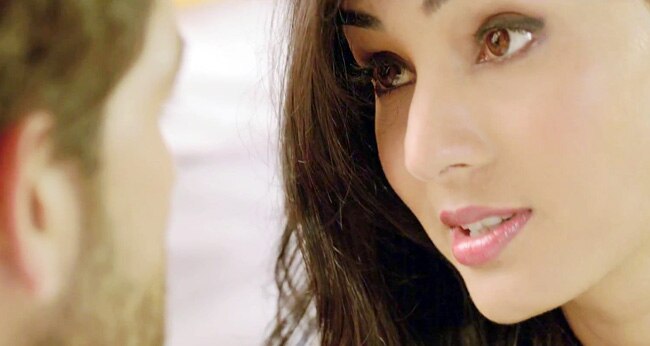 फिल्म '3जी' का फर्स्ट लुक | सोनल की फिटनेस