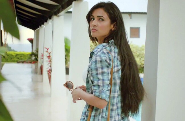 फिल्म '3जी' का फर्स्ट लुक | सोनल की फिटनेस