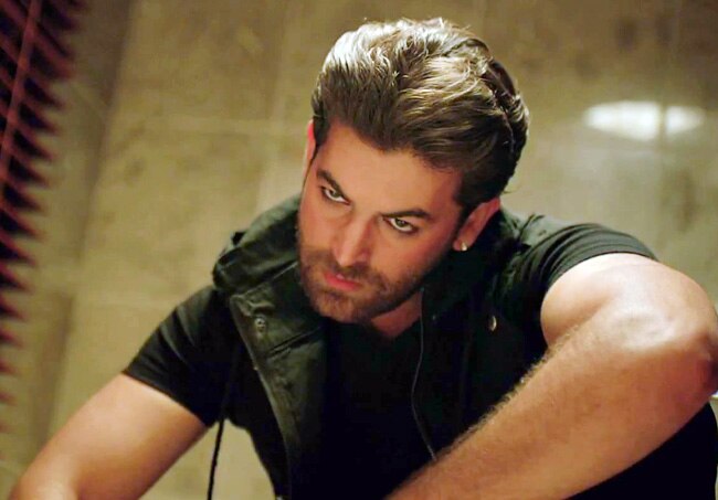 फिल्म '3जी' का फर्स्ट लुक | सोनल की फिटनेस