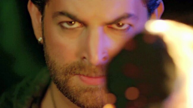 फिल्म '3जी' का फर्स्ट लुक | सोनल की फिटनेस