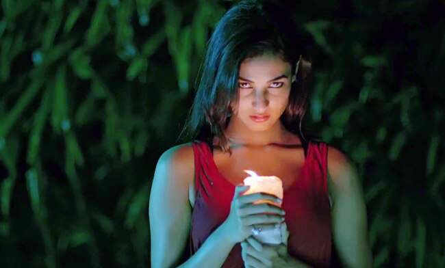 फिल्म '3जी' का फर्स्ट लुक | सोनल की फिटनेस