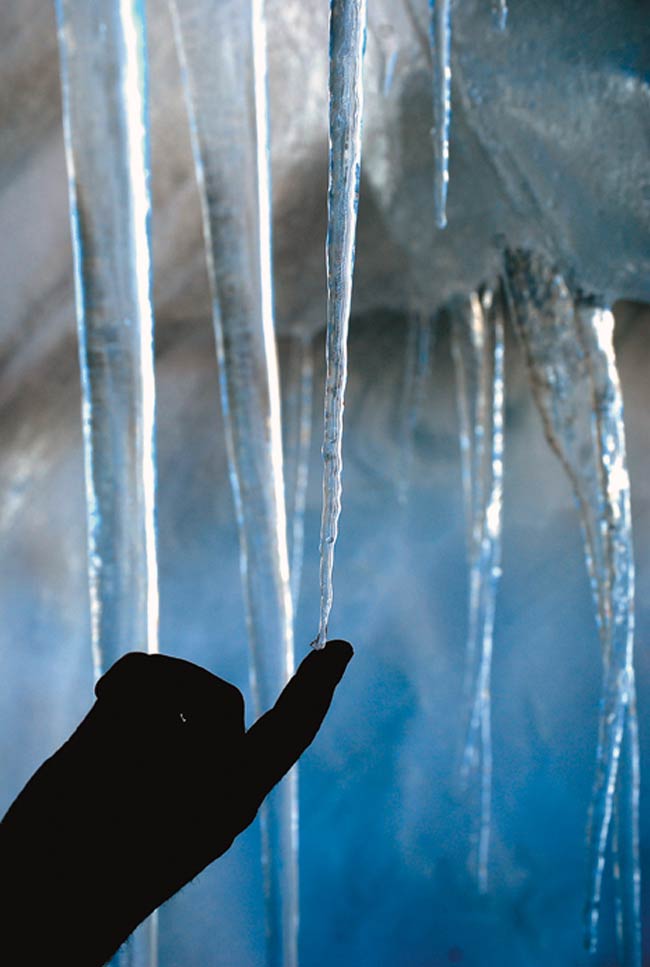 कैमरे में कैद हुई हिमाचल प्रदेश की खूबसूरती