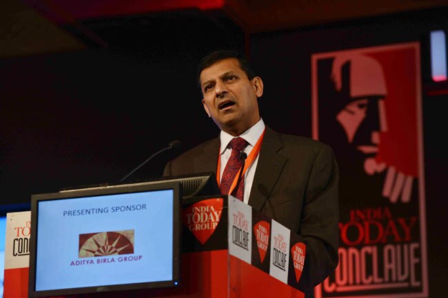 हमेशा नियमों से बंधे रहकर नहीं सुधर सकती अर्थव्‍यवस्‍था