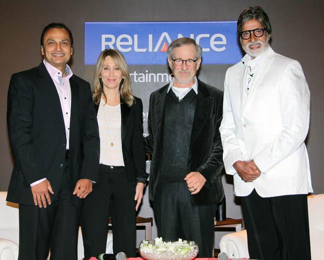 ...जब बिग बी मिले स्‍टीवन स्पिलबर्ग से | यादें हुईं ताजा