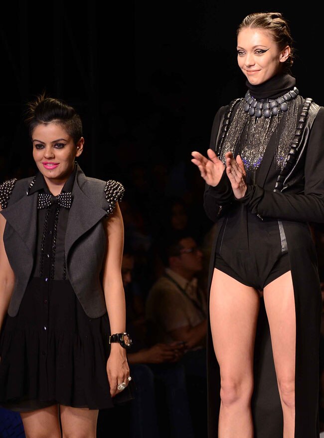 देखें विल्स फैशन वीक का पहला दिन