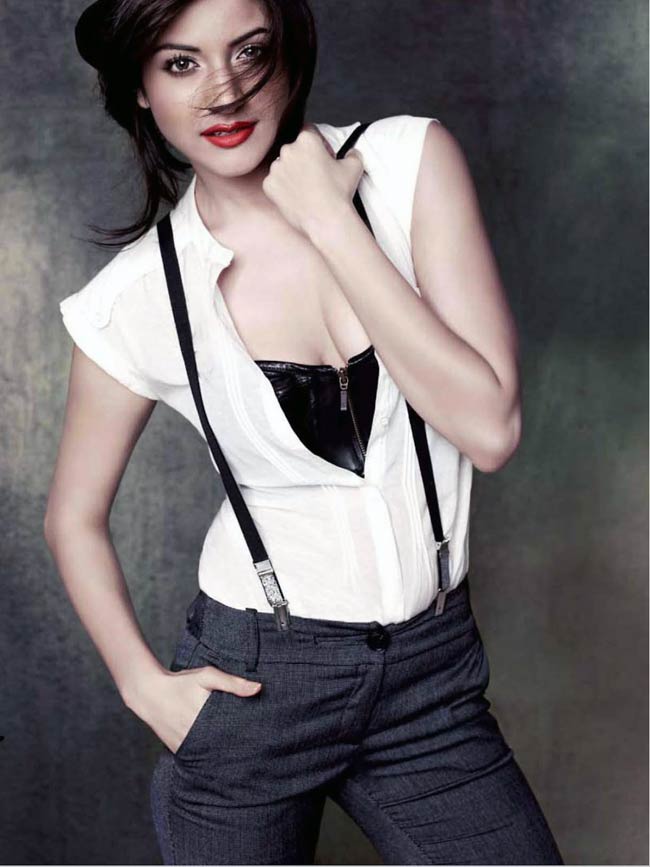 तस्वीरों में बॉलीवुड की 20 सेक्सी हसीनाएं | हॉट लियोन