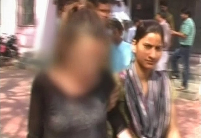 25 मार्च 2013: तस्वीरों में दिनभर की बड़ी खबरें