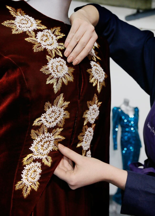 राजकुमारी डायना के खूबसूरत ड्रेस की नीलामी