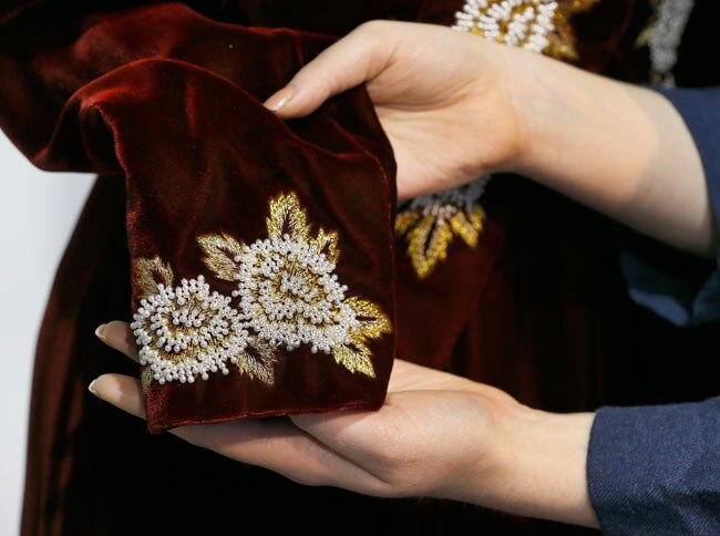 राजकुमारी डायना के खूबसूरत ड्रेस की नीलामी