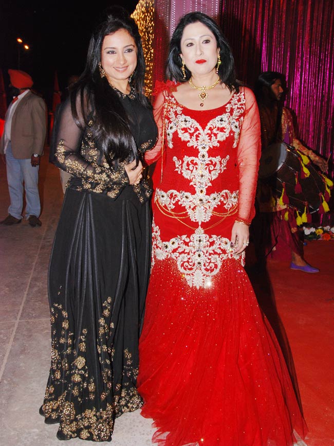 पीटीसी अवार्ड्स में बॉलीवुड सितारे | बोल्‍ड बालाएं