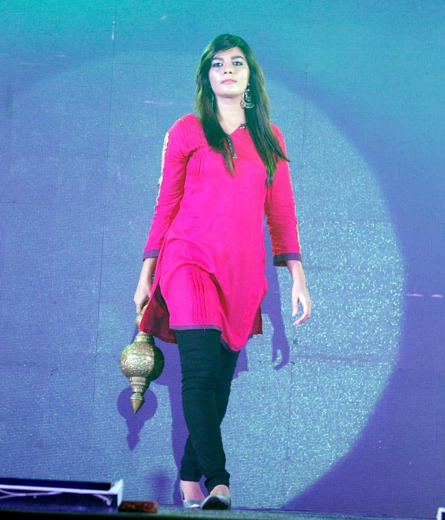 एकता कपूर ने लॉन्‍च किया 'एक थी नायिका'  | 'एक थी डायन' के सितारे