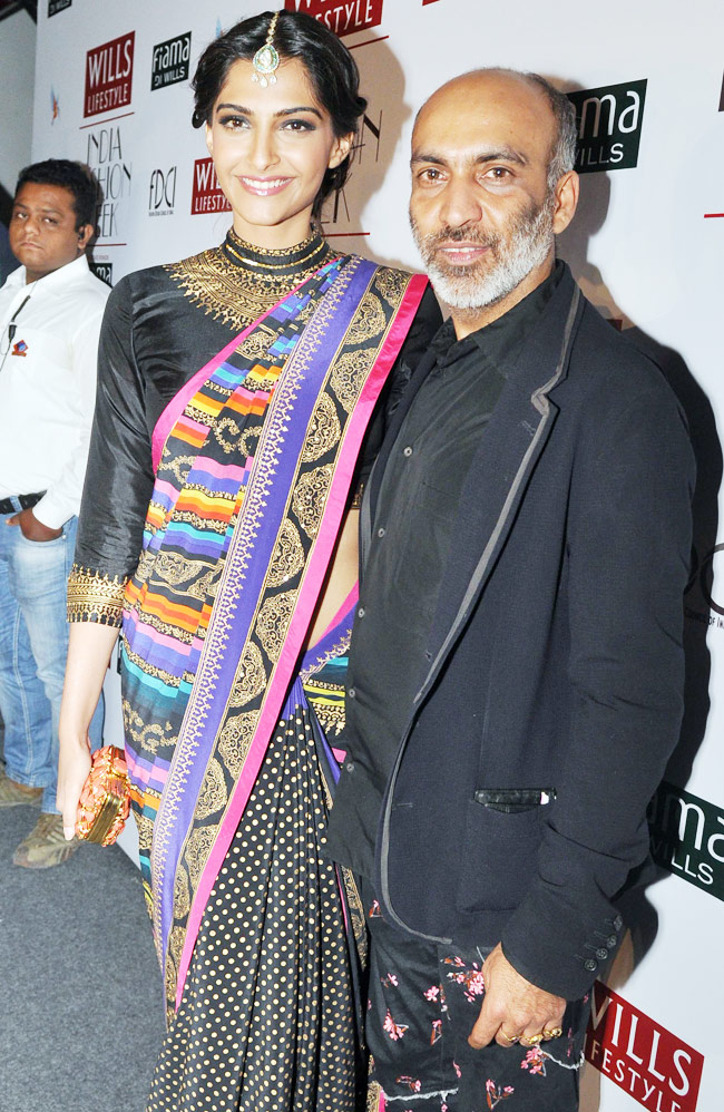 मनीष अरोड़ा ने विल्‍स इंडिया फैशन वीक का किया समापन