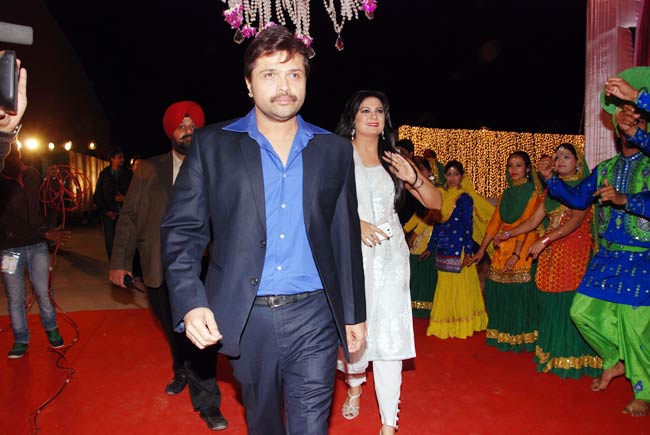 पीटीसी अवार्ड्स में बॉलीवुड सितारे | बोल्‍ड बालाएं