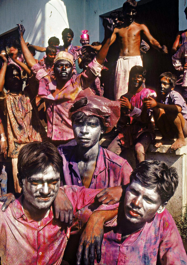 होली में रंगों से सराबोर हुआ हिंदुस्‍तान | पूनम की होली