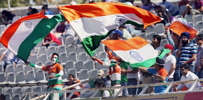 मोहाली में टीम इंडिया ने लगाई जीत की हैट्रिक | शिखर पर 'धवन'