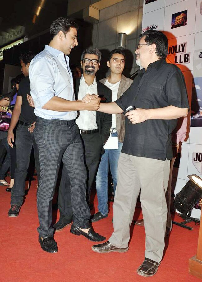 सितारों से गुलजार हुआ 'जॉली LLB' का प्रीमियर | फर्स्‍ट लुक
