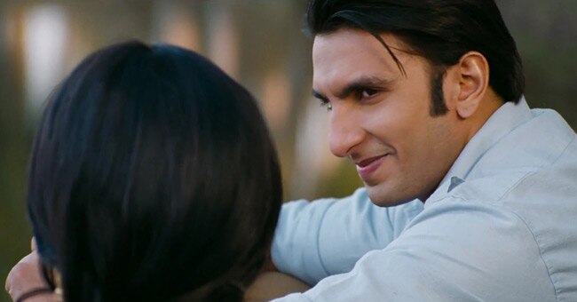 सोनाक्षी-रणवीर की लुटेरा का फर्स्‍ट लुक | सोहणी सोनाक्षी