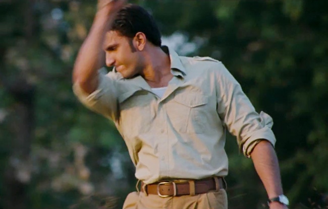 सोनाक्षी-रणवीर की लुटेरा का फर्स्‍ट लुक | सोहणी सोनाक्षी